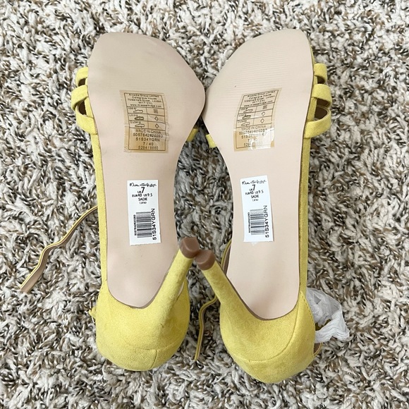 Square Toe Heeled Sandals - Picture 7 of 10